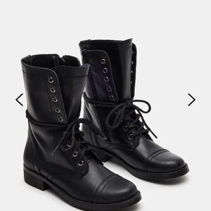 STEVE MADDEN TROOPA Black Leather Lace-Up Combat Boots ( SIDE ZIPPER)